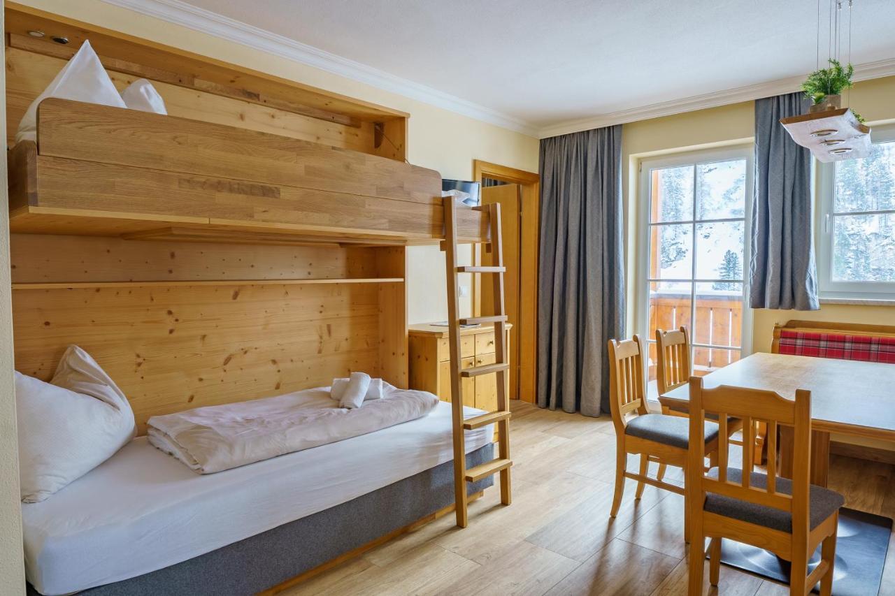Hubertus Alpine Living Aparthotel โอเบอร์เทาเอิร์น ภายนอก รูปภาพ