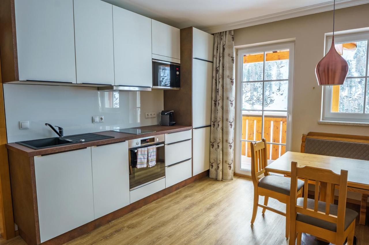 Hubertus Alpine Living Aparthotel โอเบอร์เทาเอิร์น ภายนอก รูปภาพ