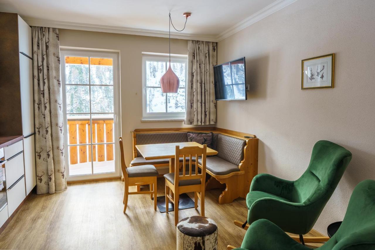 Hubertus Alpine Living Aparthotel โอเบอร์เทาเอิร์น ภายนอก รูปภาพ