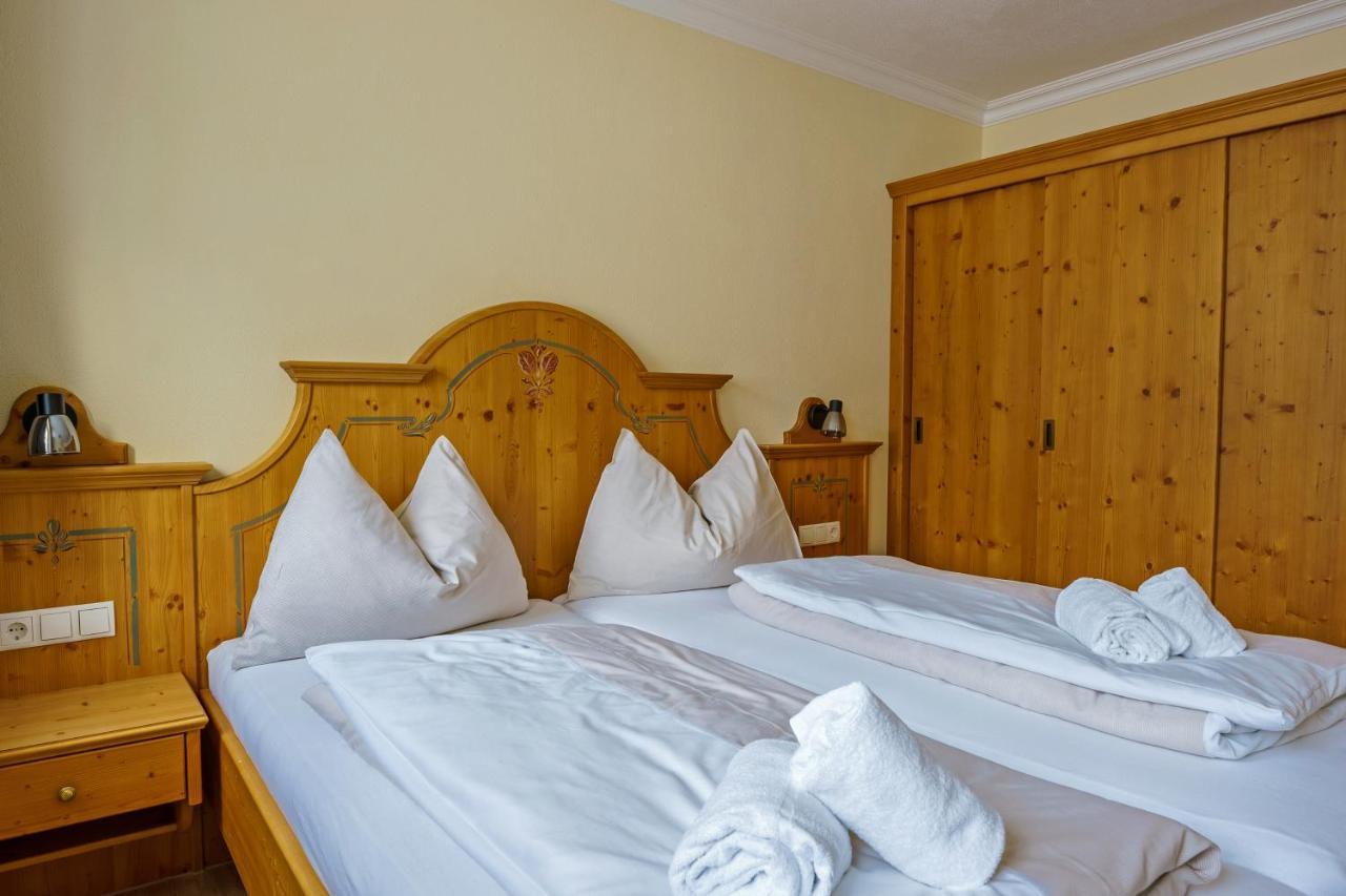 Hubertus Alpine Living Aparthotel โอเบอร์เทาเอิร์น ภายนอก รูปภาพ