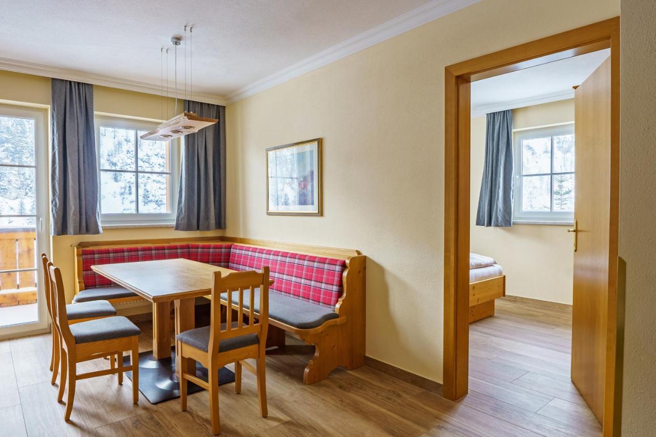 Hubertus Alpine Living Aparthotel โอเบอร์เทาเอิร์น ภายนอก รูปภาพ
