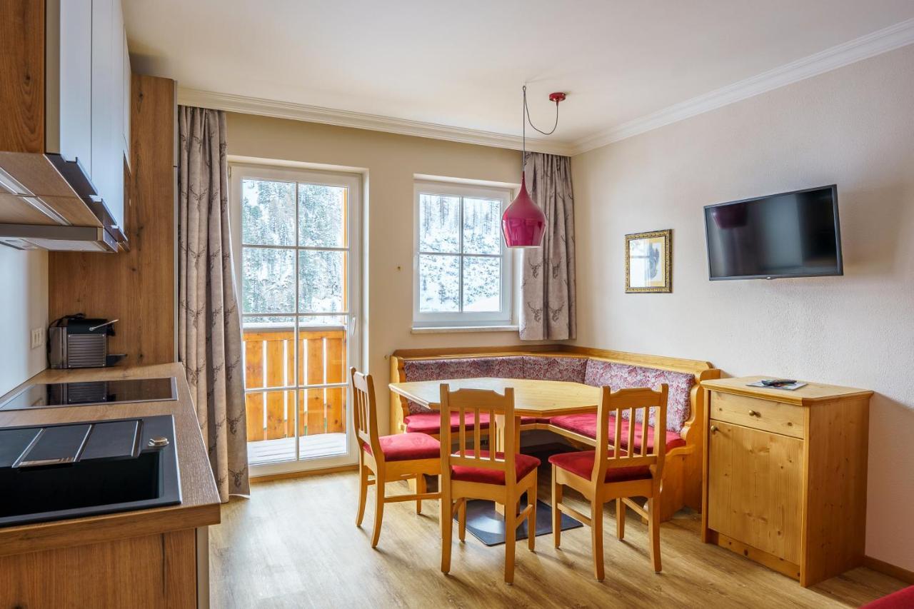 Hubertus Alpine Living Aparthotel โอเบอร์เทาเอิร์น ภายนอก รูปภาพ