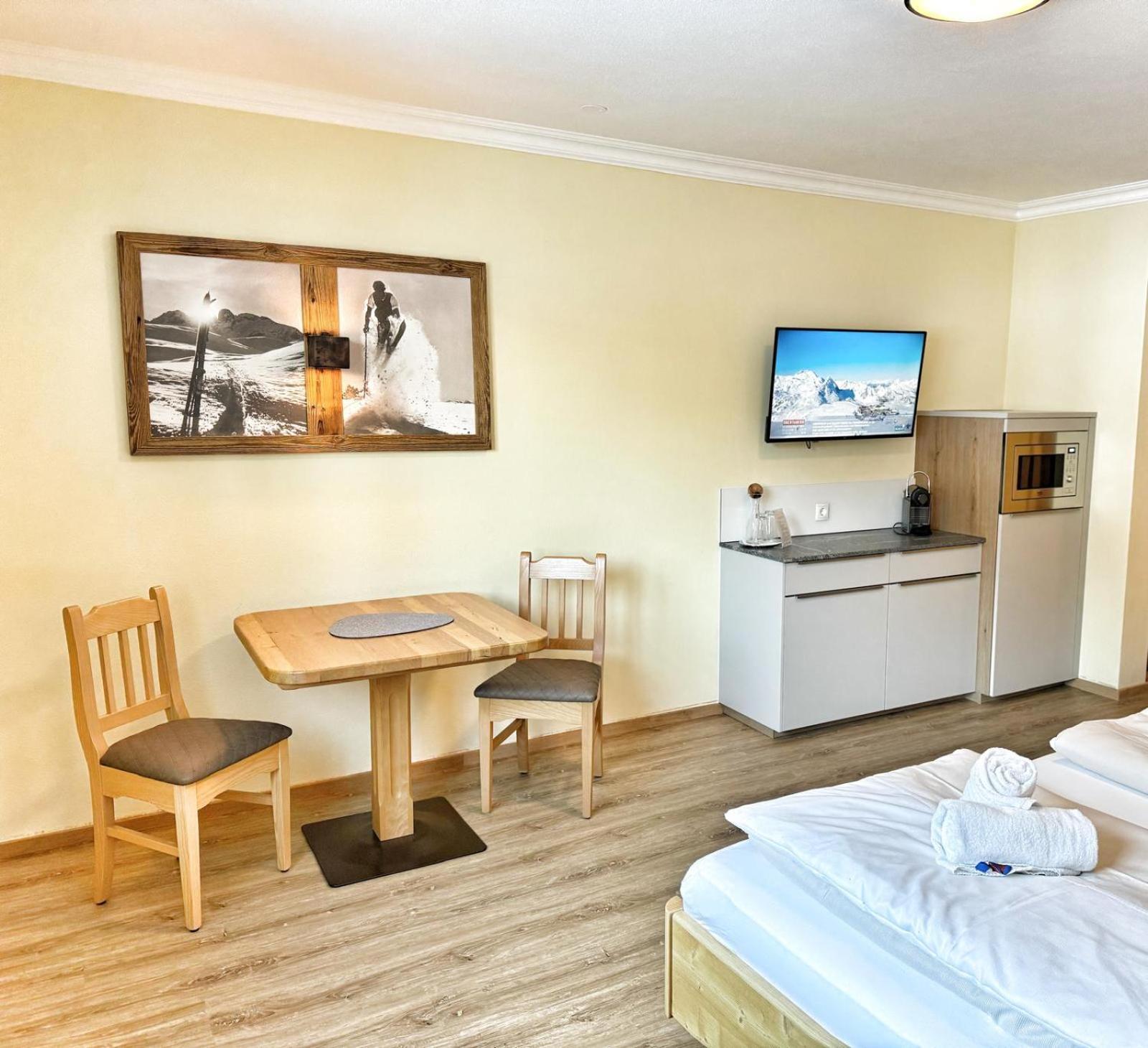 Hubertus Alpine Living Aparthotel โอเบอร์เทาเอิร์น ภายนอก รูปภาพ