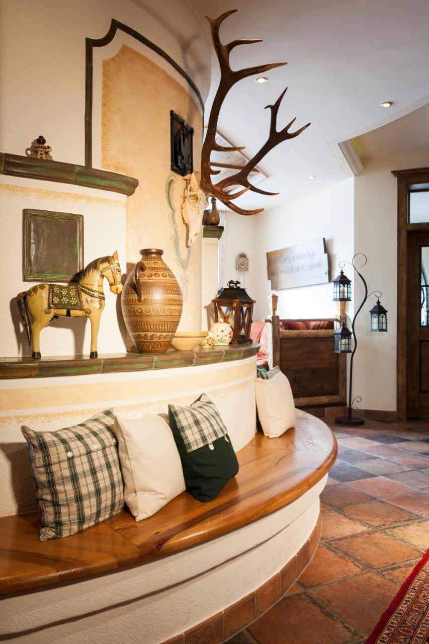 Hubertus Alpine Living Aparthotel โอเบอร์เทาเอิร์น ภายนอก รูปภาพ