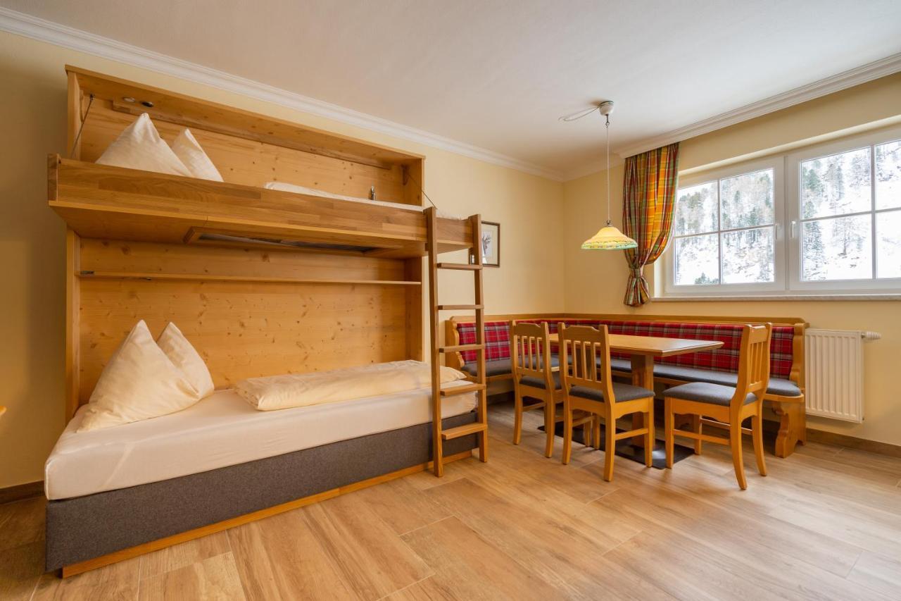 Hubertus Alpine Living Aparthotel โอเบอร์เทาเอิร์น ภายนอก รูปภาพ